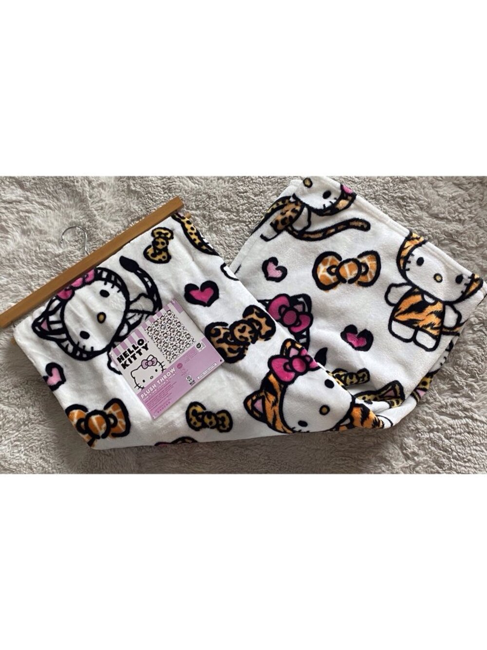 Hello Kitty Animal Print Soft Throw Blanket 50” X 70” Tiger Zebra Cheetah NEW